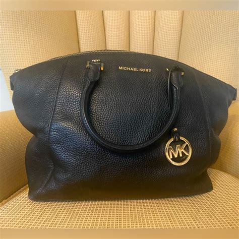 michael michael kors maxine messenger|Maxine Medium Pebbled Leather Satchel .